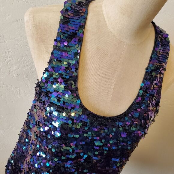 Forever 21 purple & green sequin top medium - Picture 4 of 6
